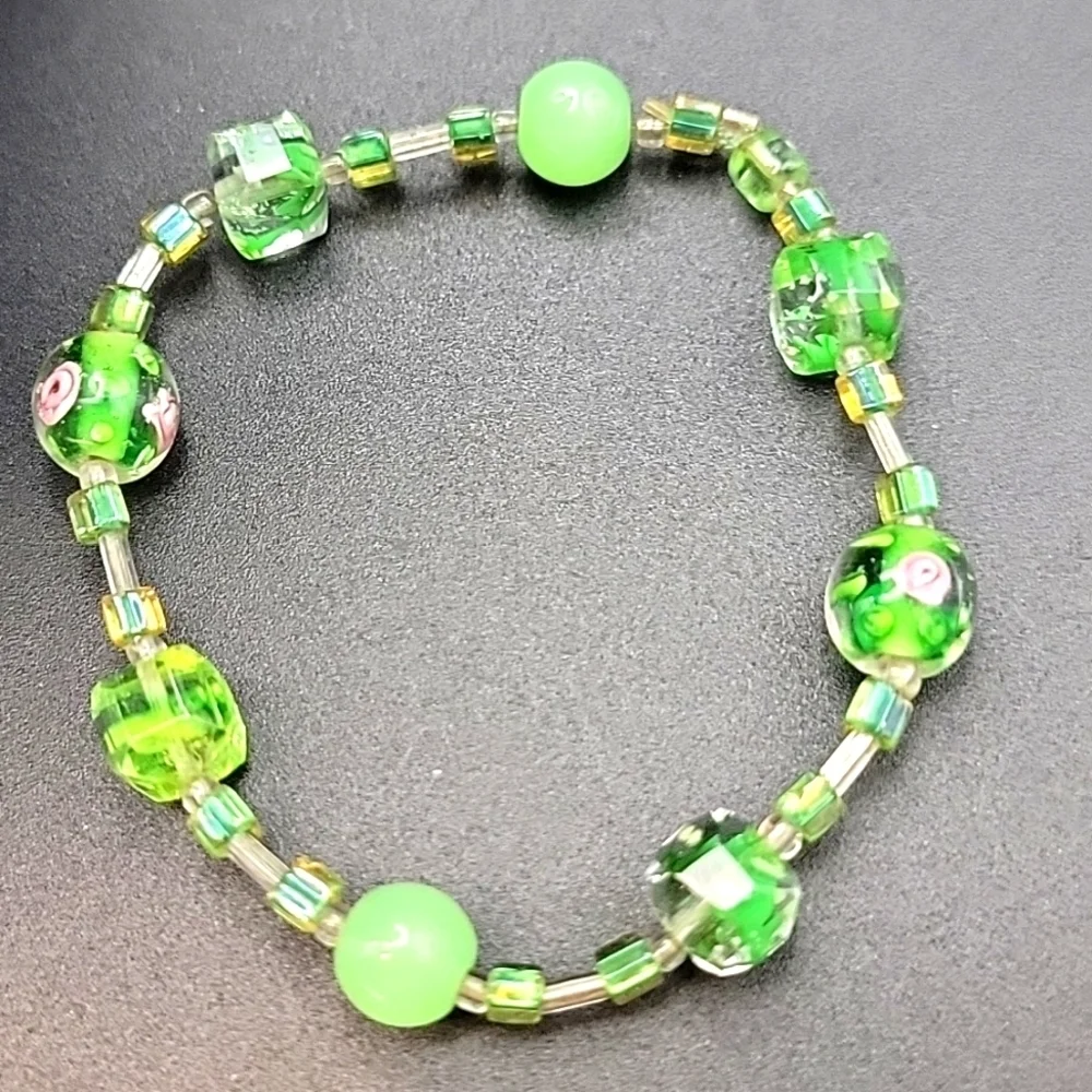 Unique Handmade Vibrant Green Art Glass Faceted Round Necklace and Bracelet Set